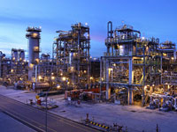 ExxonMobil新加坡炼油厂，新加坡<br />